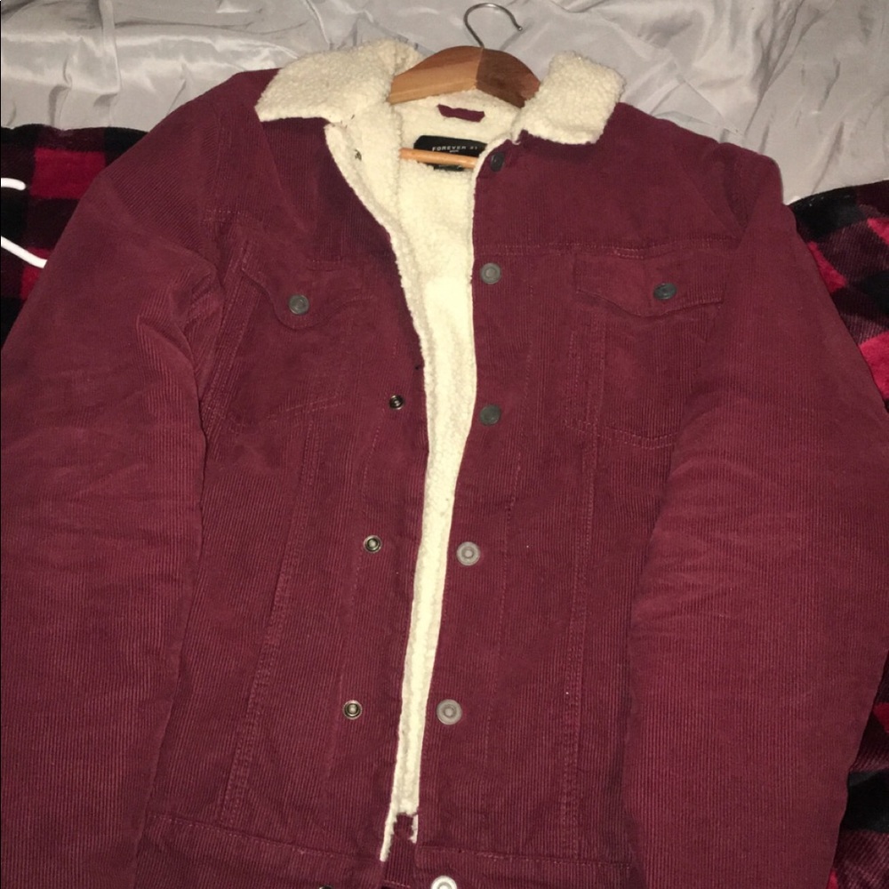 Jacket with fur inside !